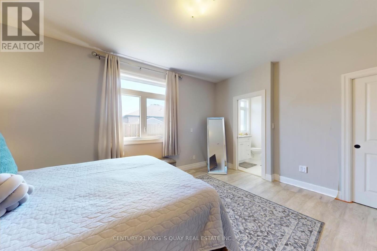 29 Gavin Crescent, Quinte West, Ontario  K8V 0H2 - Photo 22 - X12407048