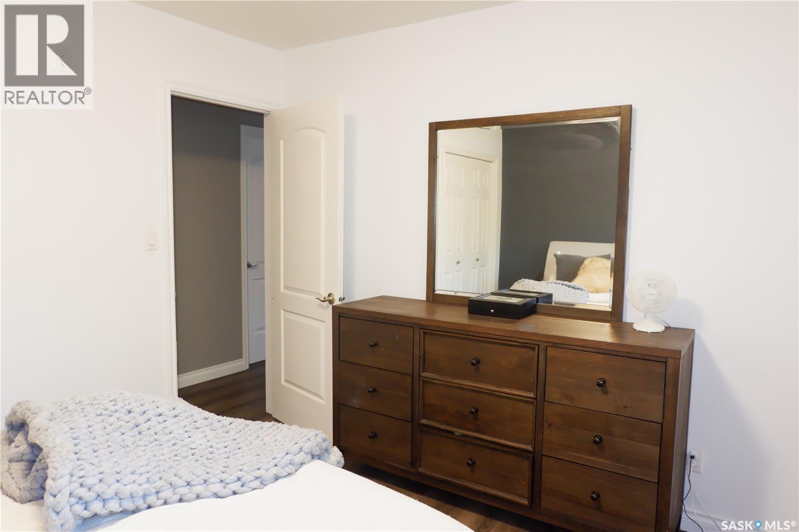 101 Empire Place, Assiniboia, Saskatchewan  S0H 0B0 - Photo 12 - SK018572
