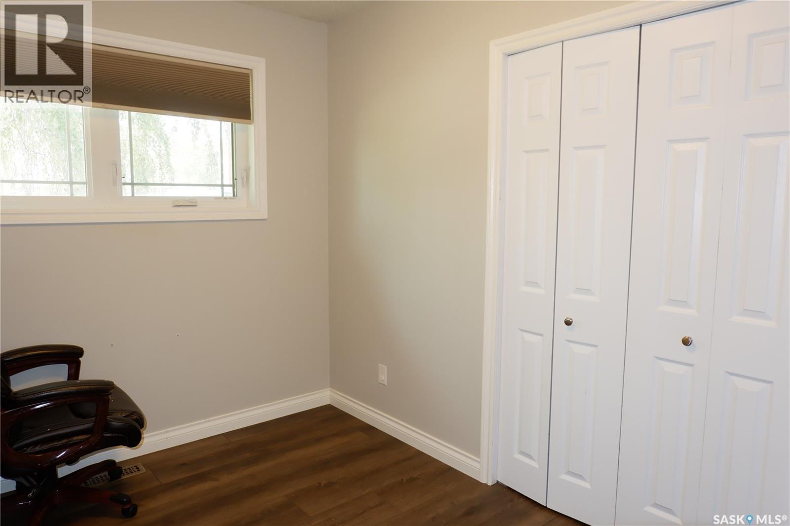 101 Empire Place, Assiniboia, Saskatchewan  S0H 0B0 - Photo 17 - SK018572