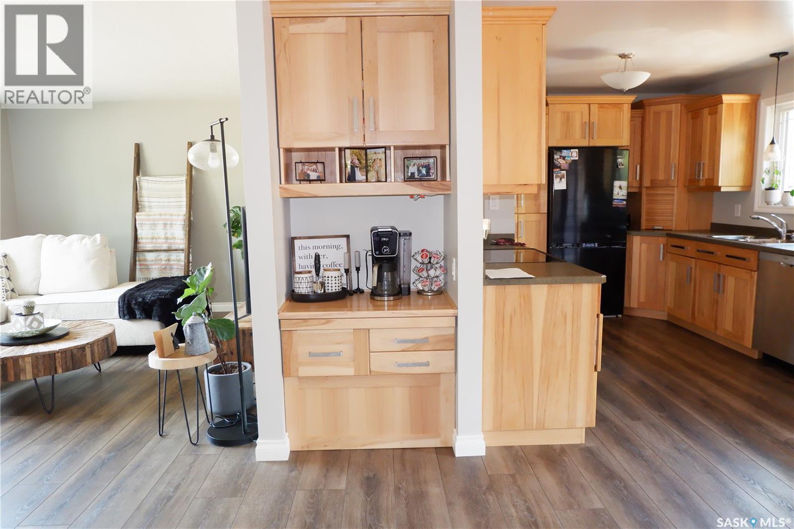 101 Empire Place, Assiniboia, Saskatchewan  S0H 0B0 - Photo 18 - SK018572