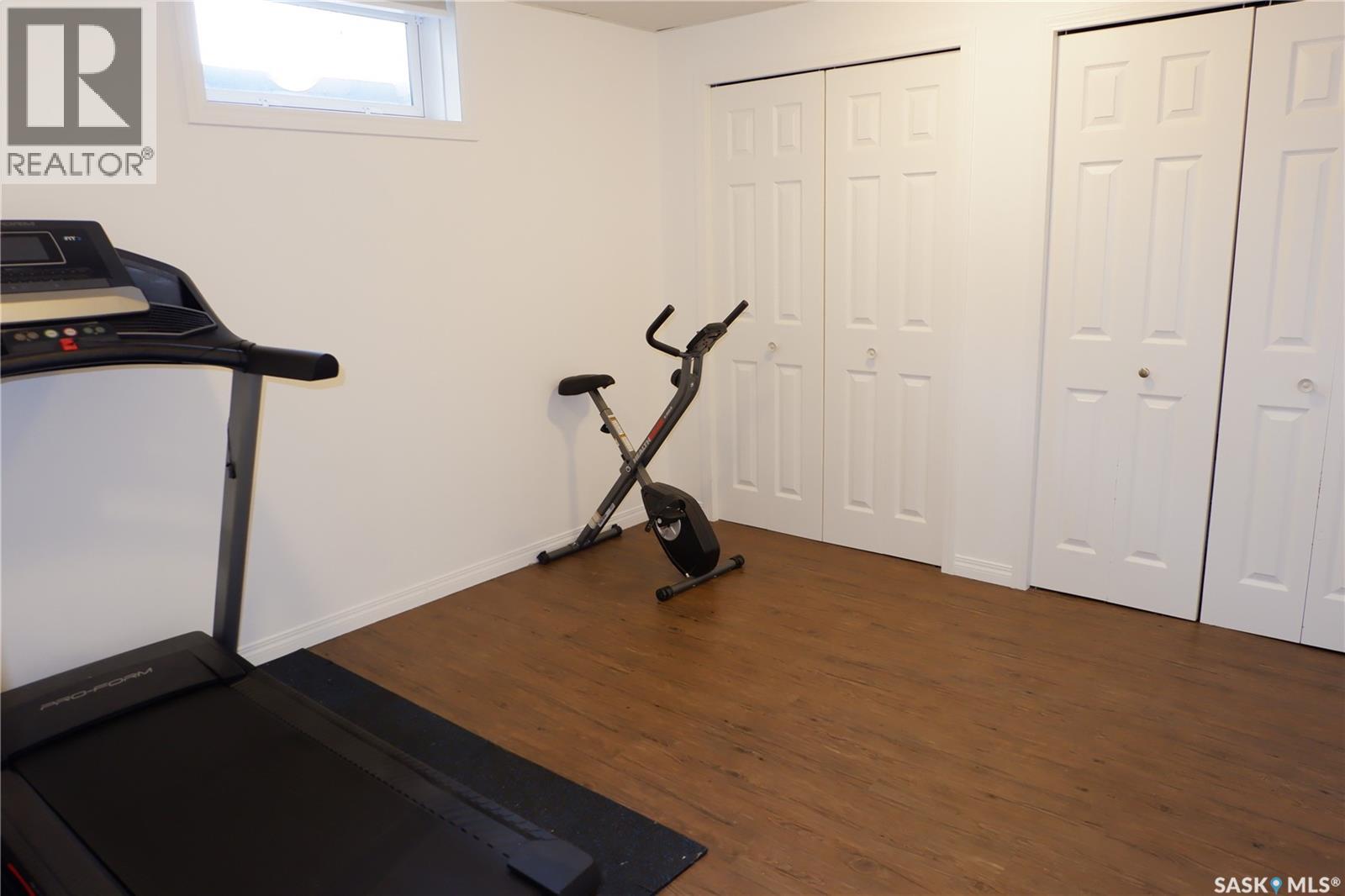 101 Empire Place, Assiniboia, Saskatchewan  S0H 0B0 - Photo 21 - SK018572
