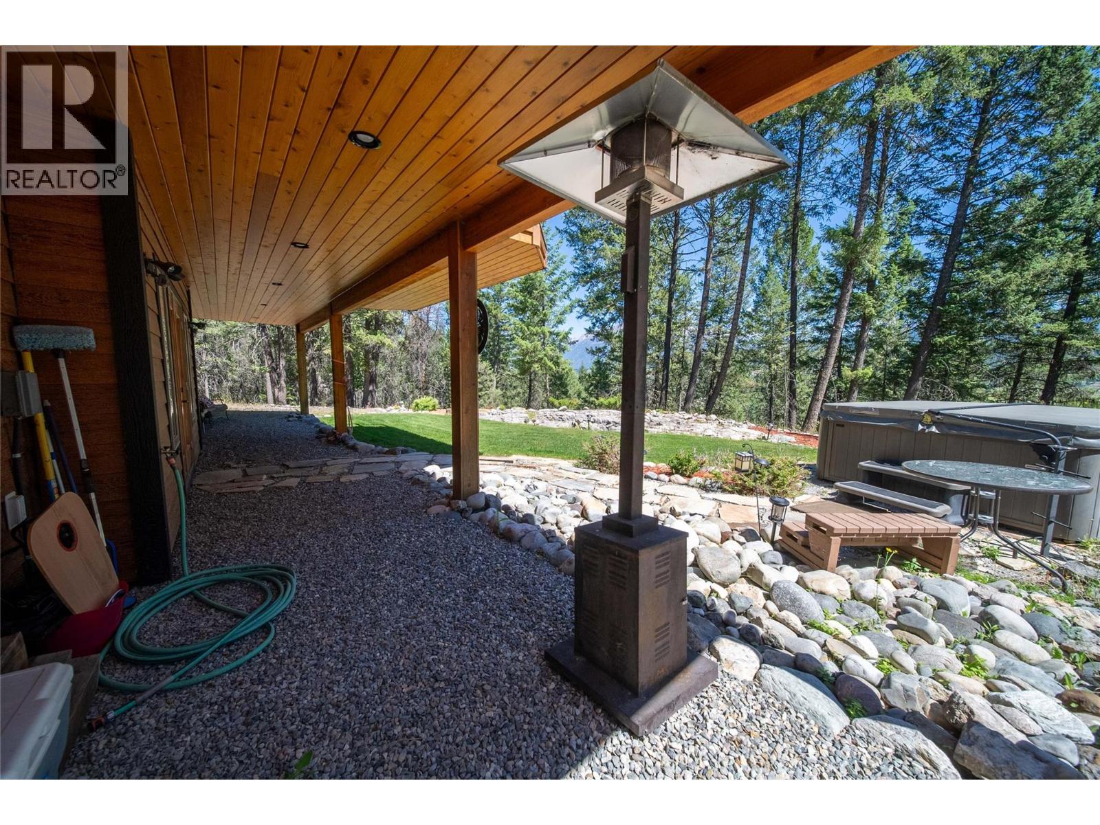 9865 Osprey Landing Drive, Wardner, British Columbia  V0B 2J0 - Photo 60 - 10363150