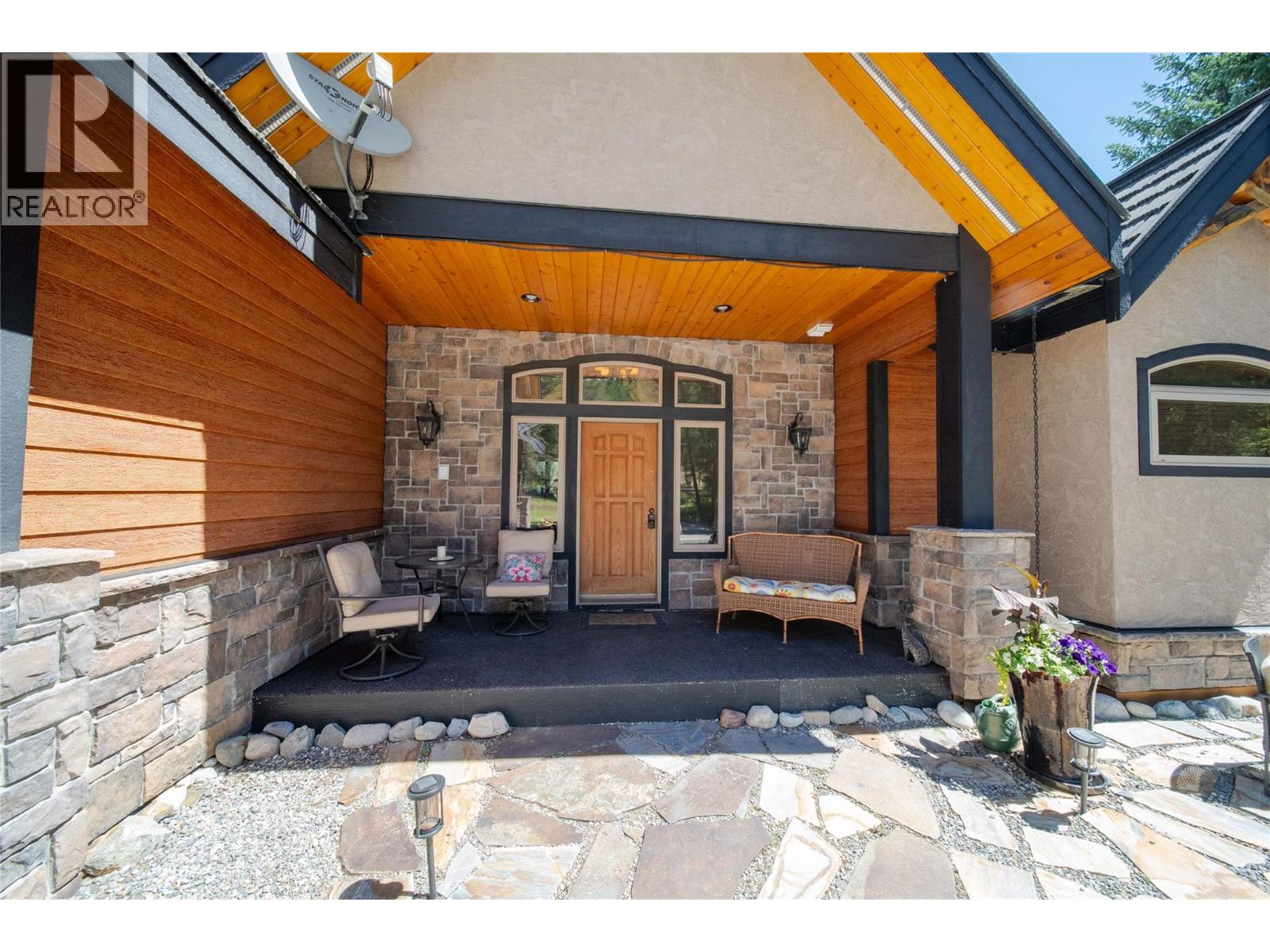 9865 Osprey Landing Drive, Wardner, British Columbia  V0B 2J0 - Photo 70 - 10363150