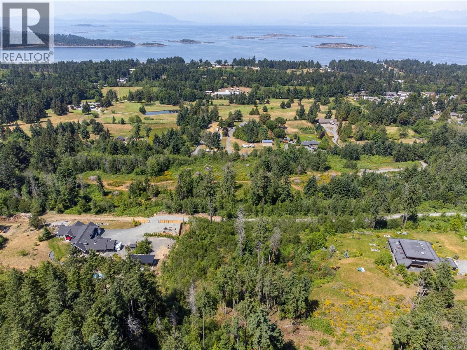 7555 Fernmar Rd, Lantzville, British Columbia