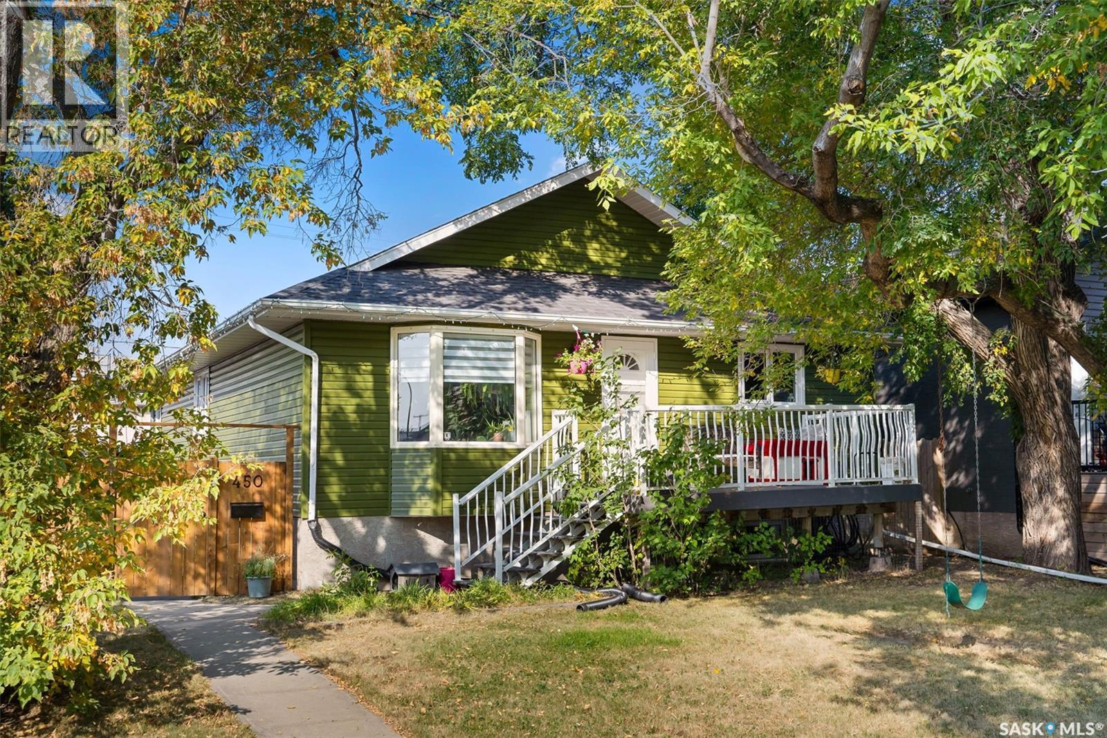 450 Osler Street, Regina, Saskatchewan  S4R 1V9 - Photo 1 - SK018113