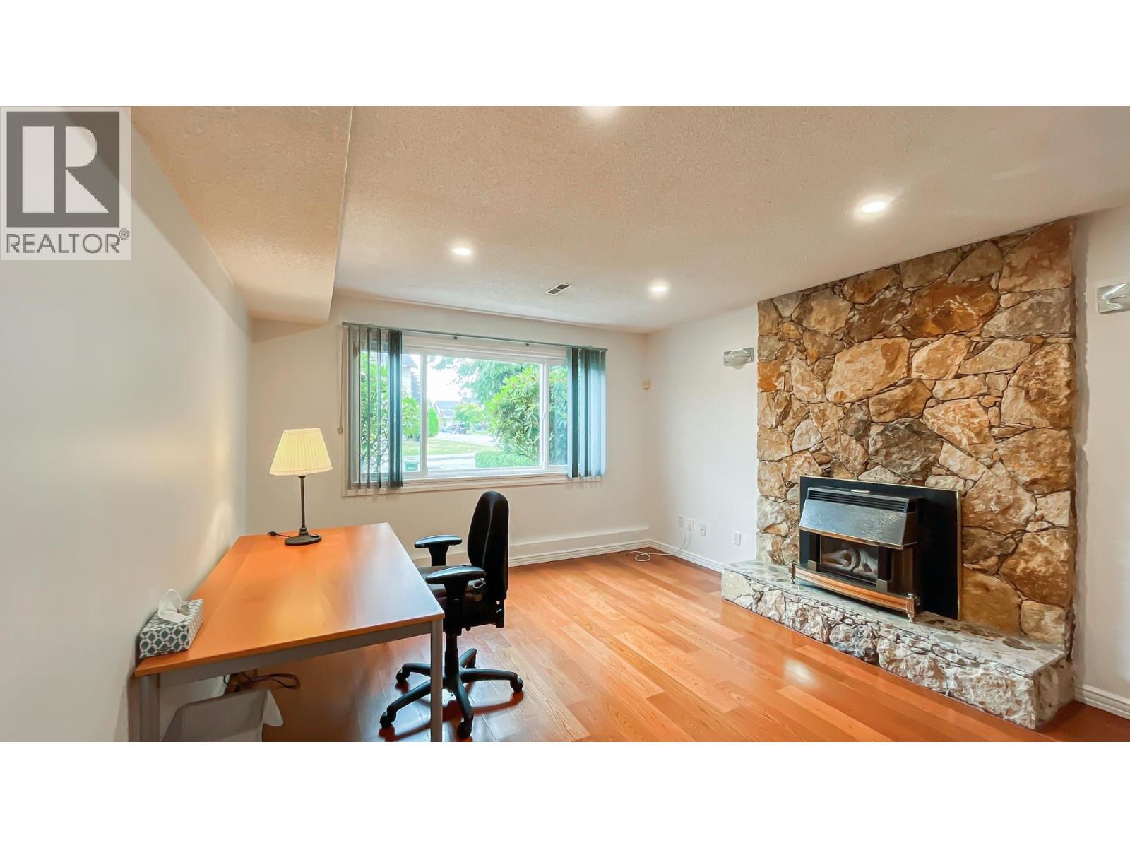 10531 Hollybank Drive, Richmond, British Columbia  V7E 4S4 - Photo 6 - R3048306