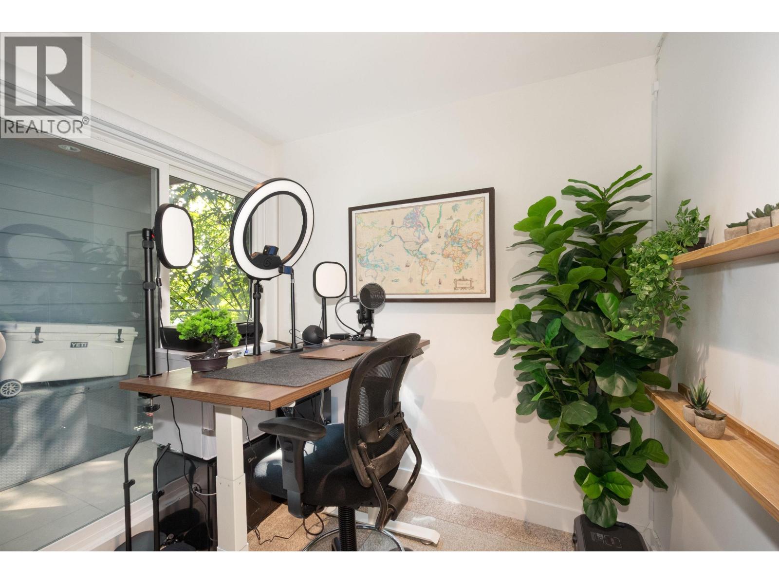 2867 Panorama Drive, North Vancouver, British Columbia  V7G 1V7 - Photo 23 - R3048123