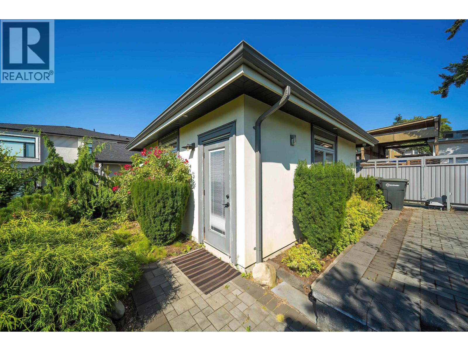 7525 13th Avenue, Burnaby, British Columbia  V3N 2E3 - Photo 33 - R3048568