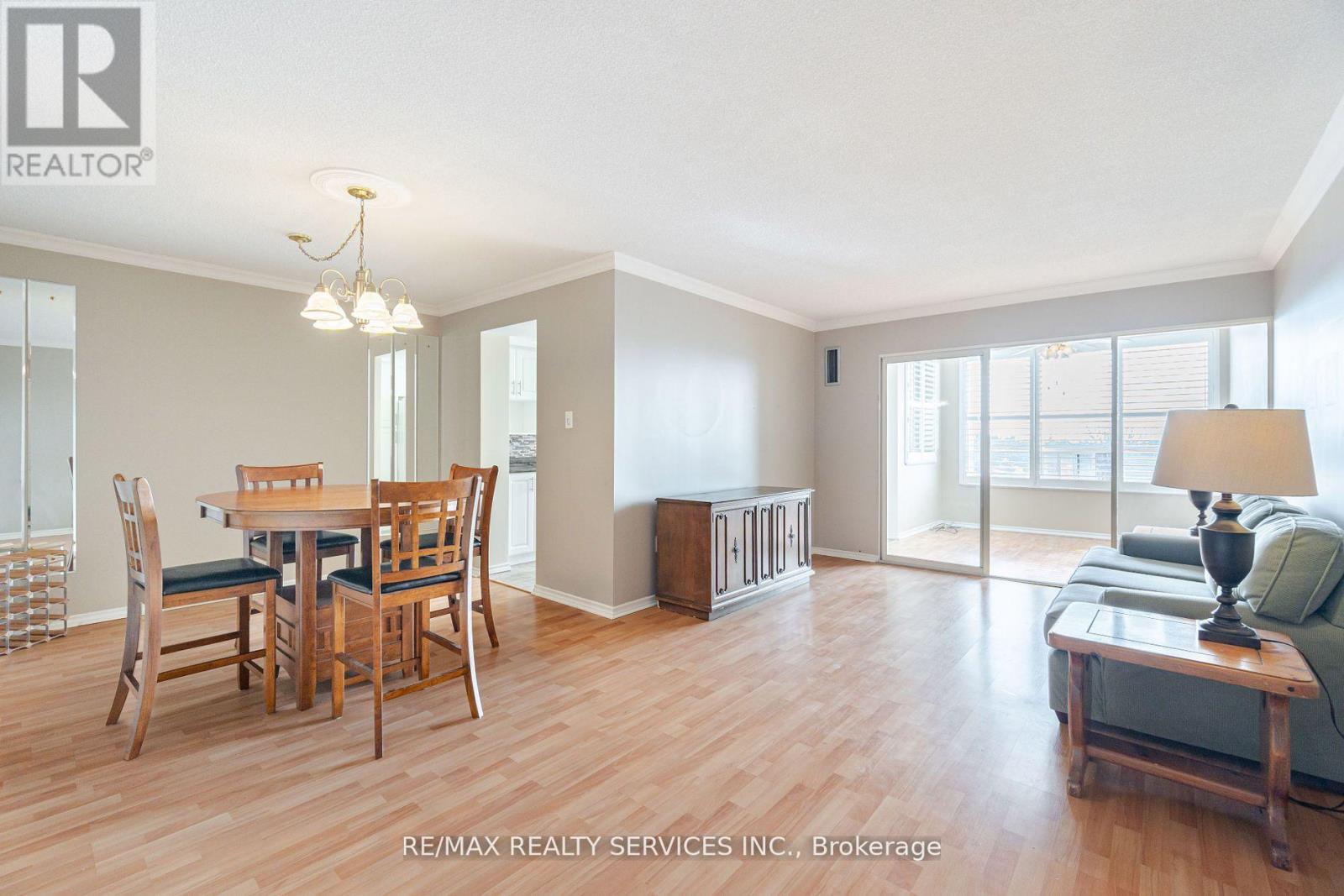 411 - 20 Cherrytree Drive, Brampton, Ontario  L6Y 3V1 - Photo 12 - W12407953