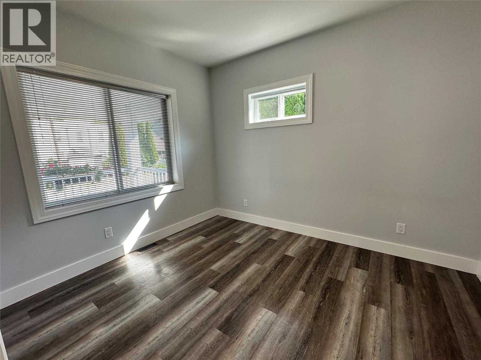 1834 Fifth Avenue, Trail, British Columbia  V1R 1V2 - Photo 10 - 10363144
