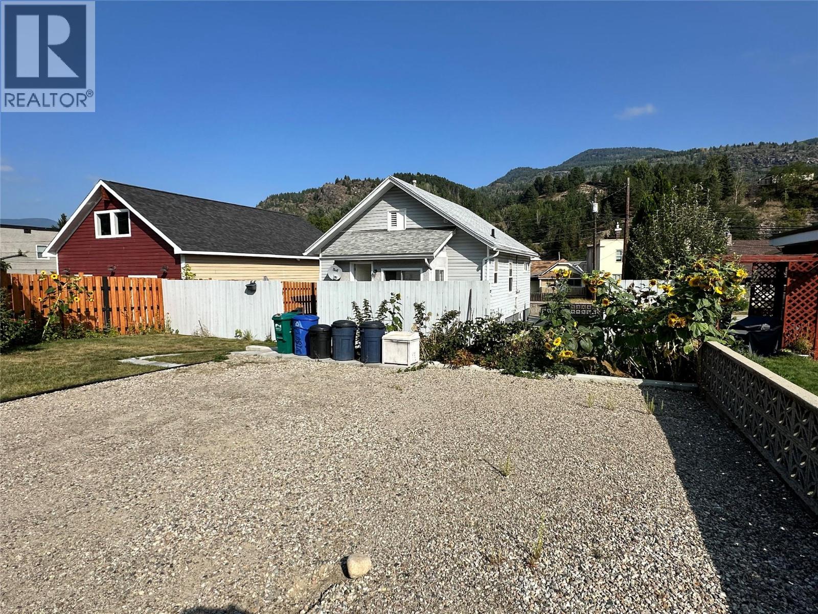 1834 Fifth Avenue, Trail, British Columbia  V1R 1V2 - Photo 17 - 10363144