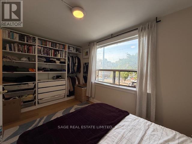 Upper - 633 St Clair Avenue W, Toronto, Ontario  M6G 2Y2 - Photo 12 - C12400906