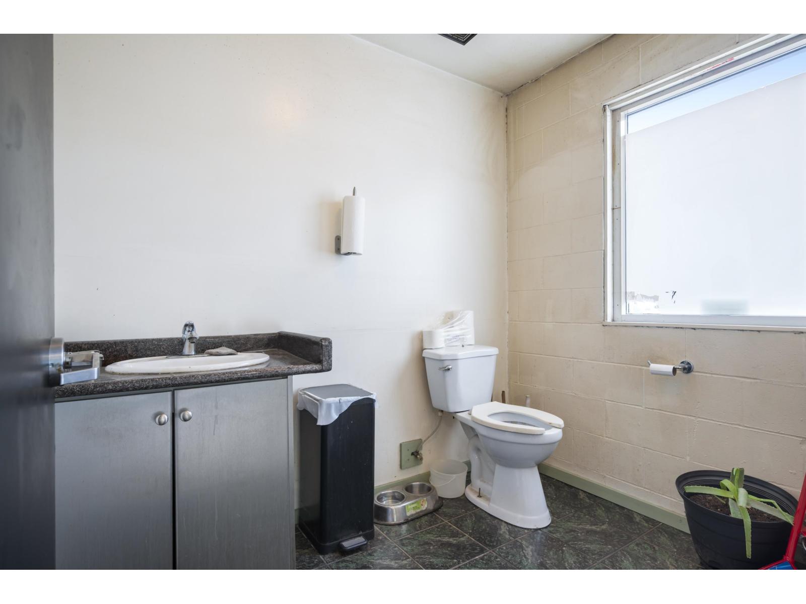 45868 Railway Avenue, Chilliwack Downtown, Chilliwack, British Columbia  V2P 1L3 - Photo 35 - C8072280