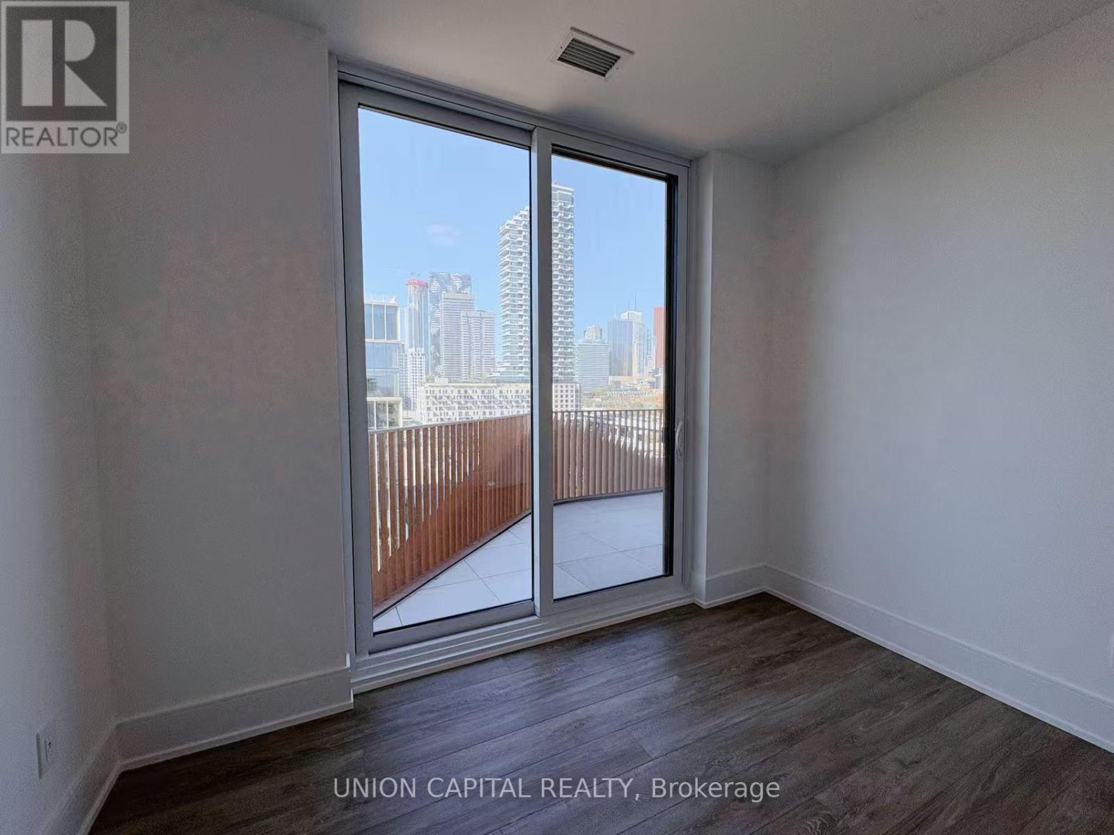 928 - 155 Merchant's Wharf, Toronto, Ontario  M5A 0Y4 - Photo 7 - C12407975