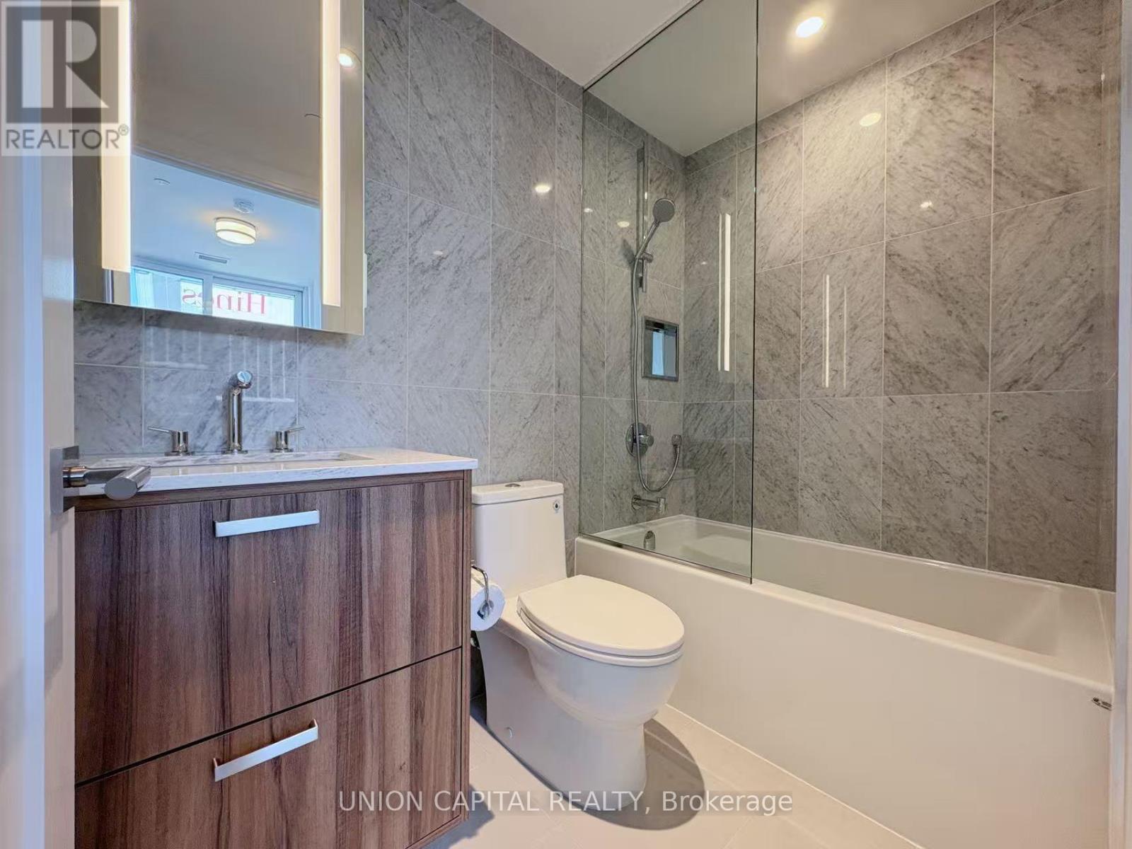 928 - 155 Merchant's Wharf, Toronto, Ontario  M5A 0Y4 - Photo 9 - C12407975