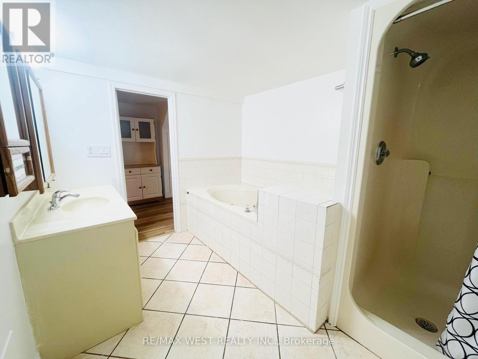 Basement - 63 Taylorwood Road, Oshawa, Ontario  L1G 7W2 - Photo 14 - E12408029