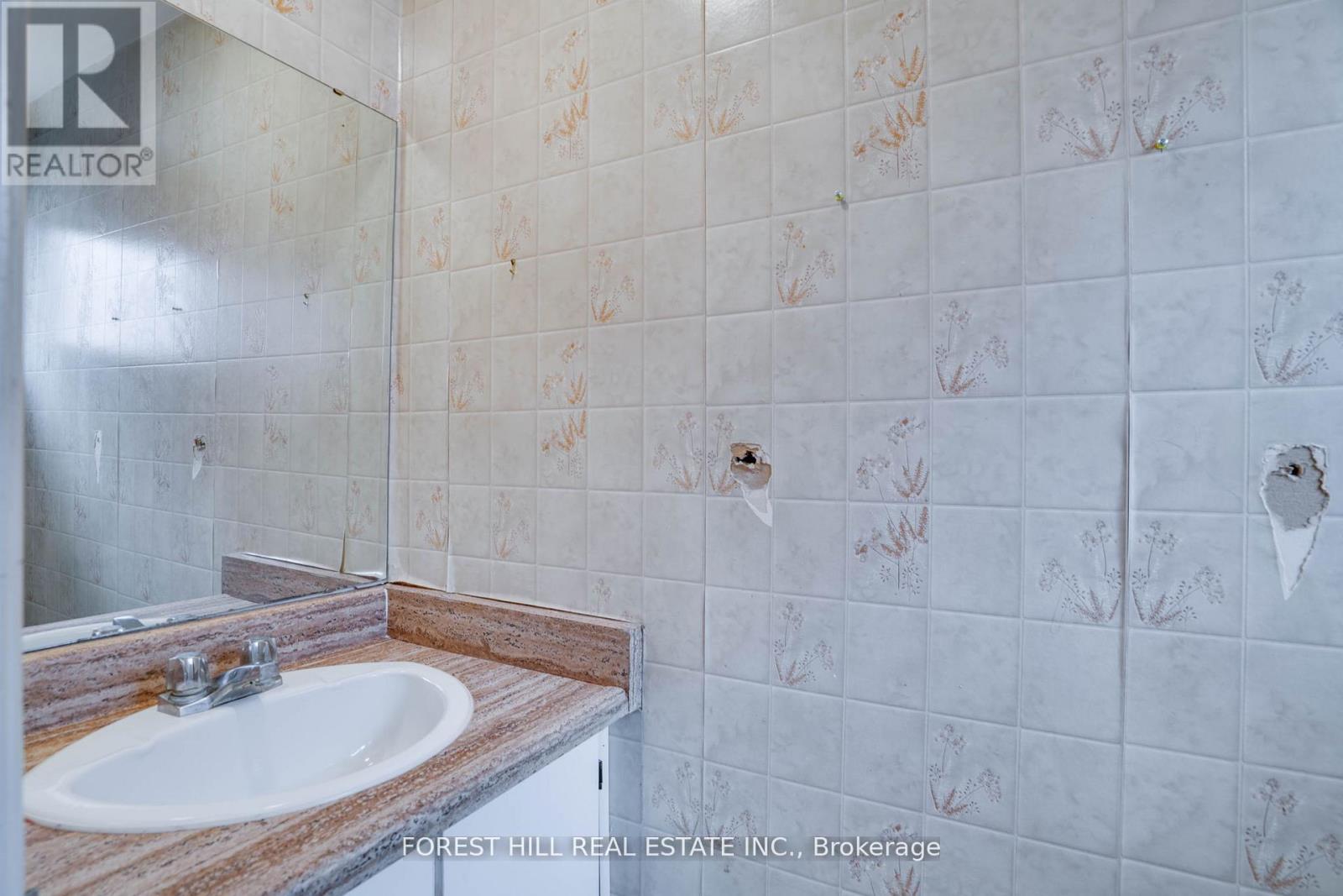 82 Hord Crescent, Vaughan, Ontario  L4J 3A7 - Photo 21 - N12408000