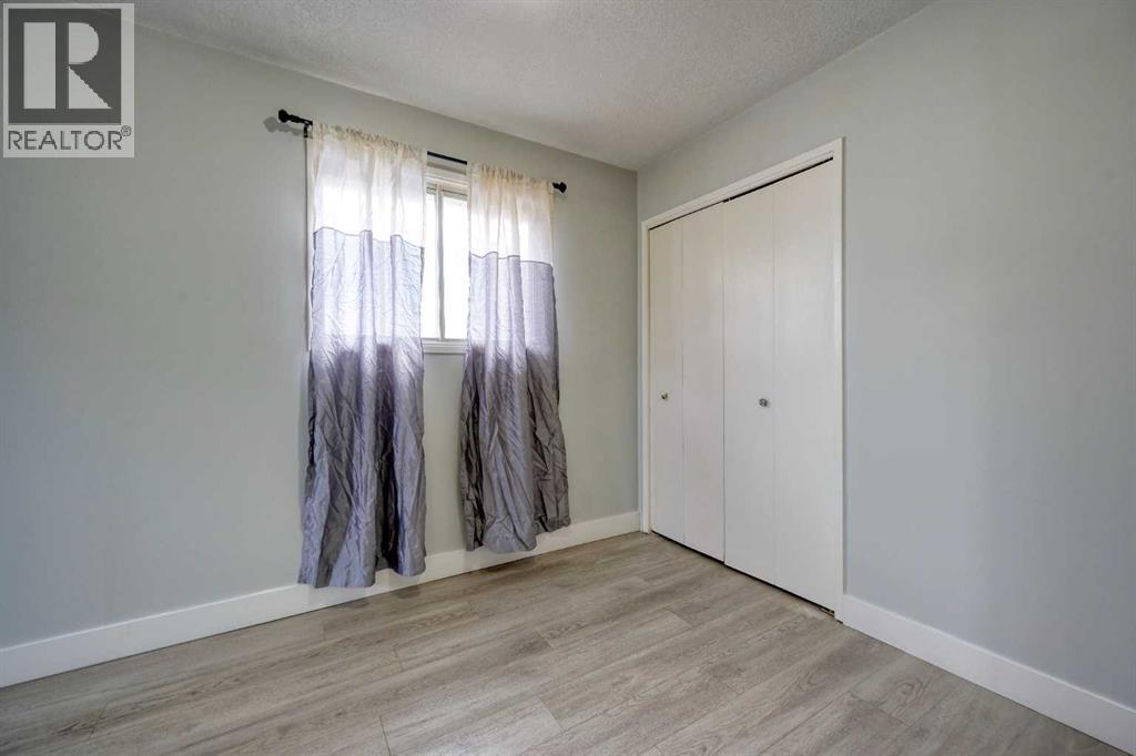 120 Templeridge Close Ne, Calgary, Alberta  T1Y 4E2 - Photo 13 - A2257559