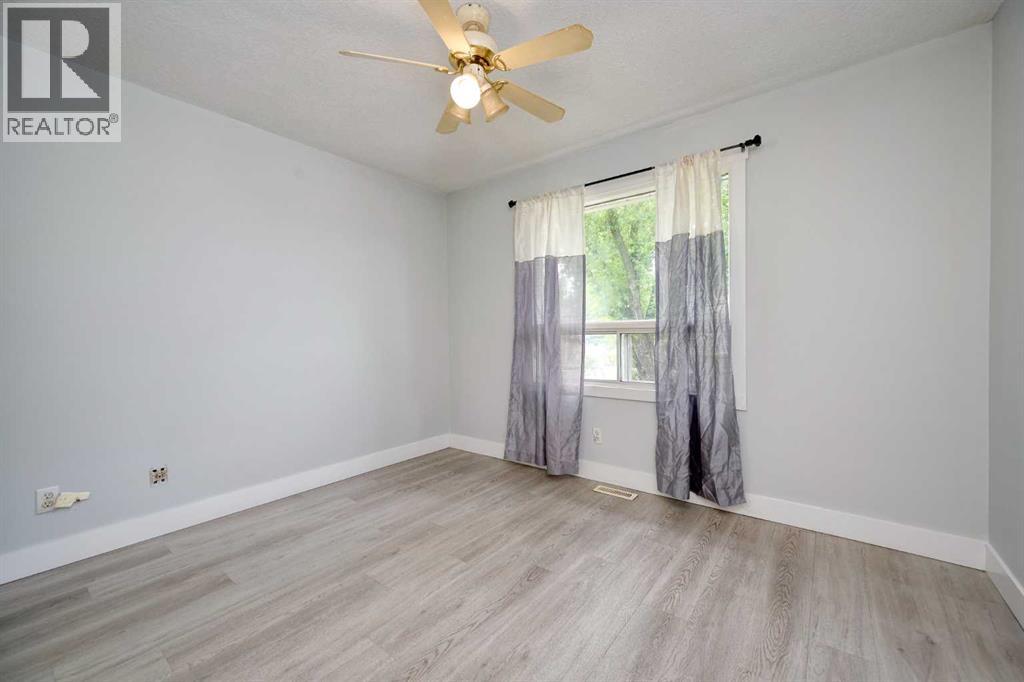120 Templeridge Close Ne, Calgary, Alberta  T1Y 4E2 - Photo 17 - A2257559