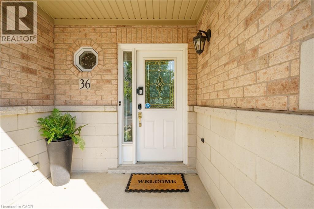 81 Valridge Drive Unit# 36, Ancaster, Ontario  L9G 5B6 - Photo 5 - 40770278