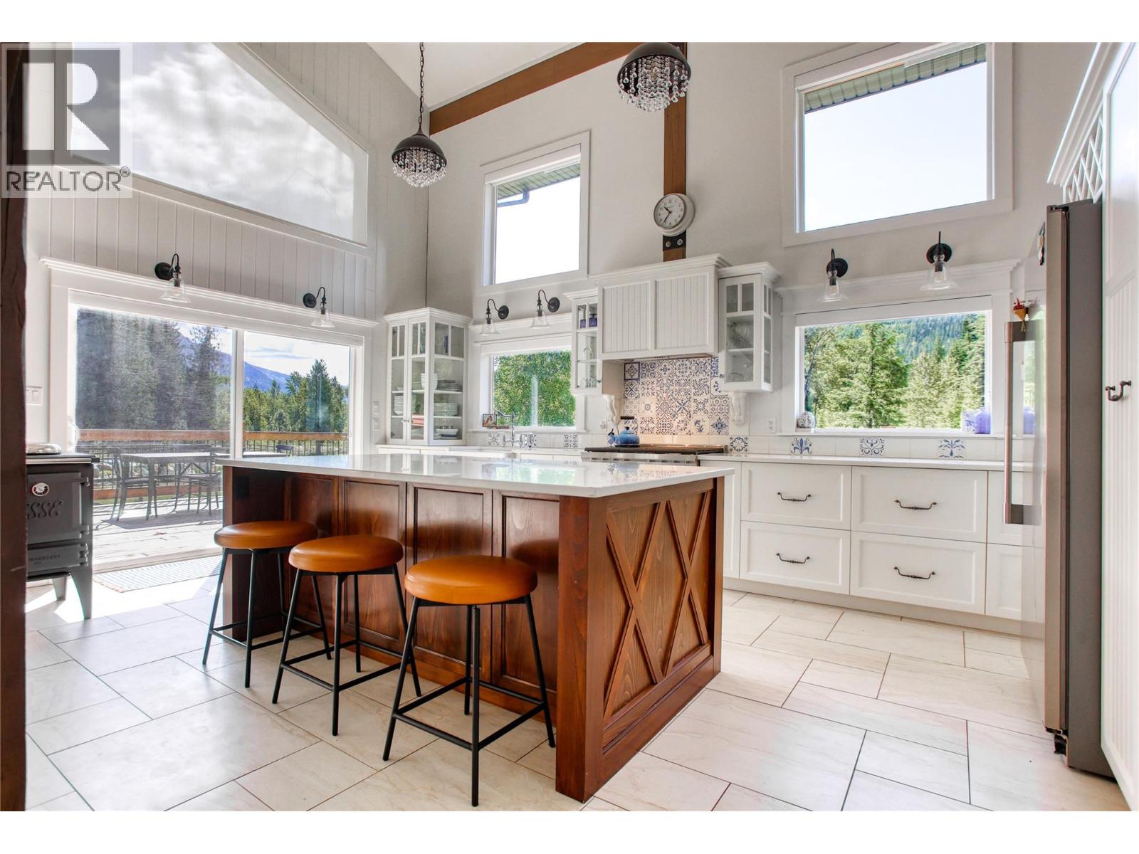3250/ 3290 Little Slocan South Road, Winlaw, British Columbia