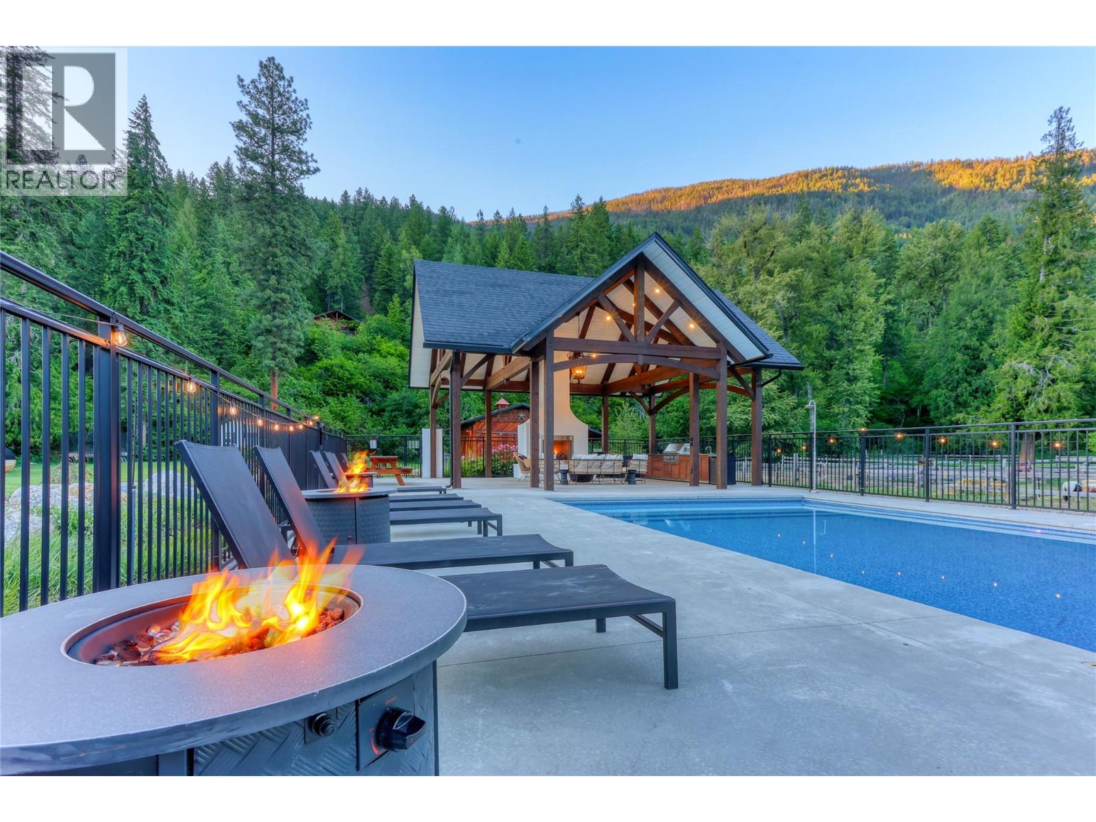 3250/ 3290 Little Slocan South Road, Winlaw, British Columbia  V0G 2J0 - Photo 7 - 10350194