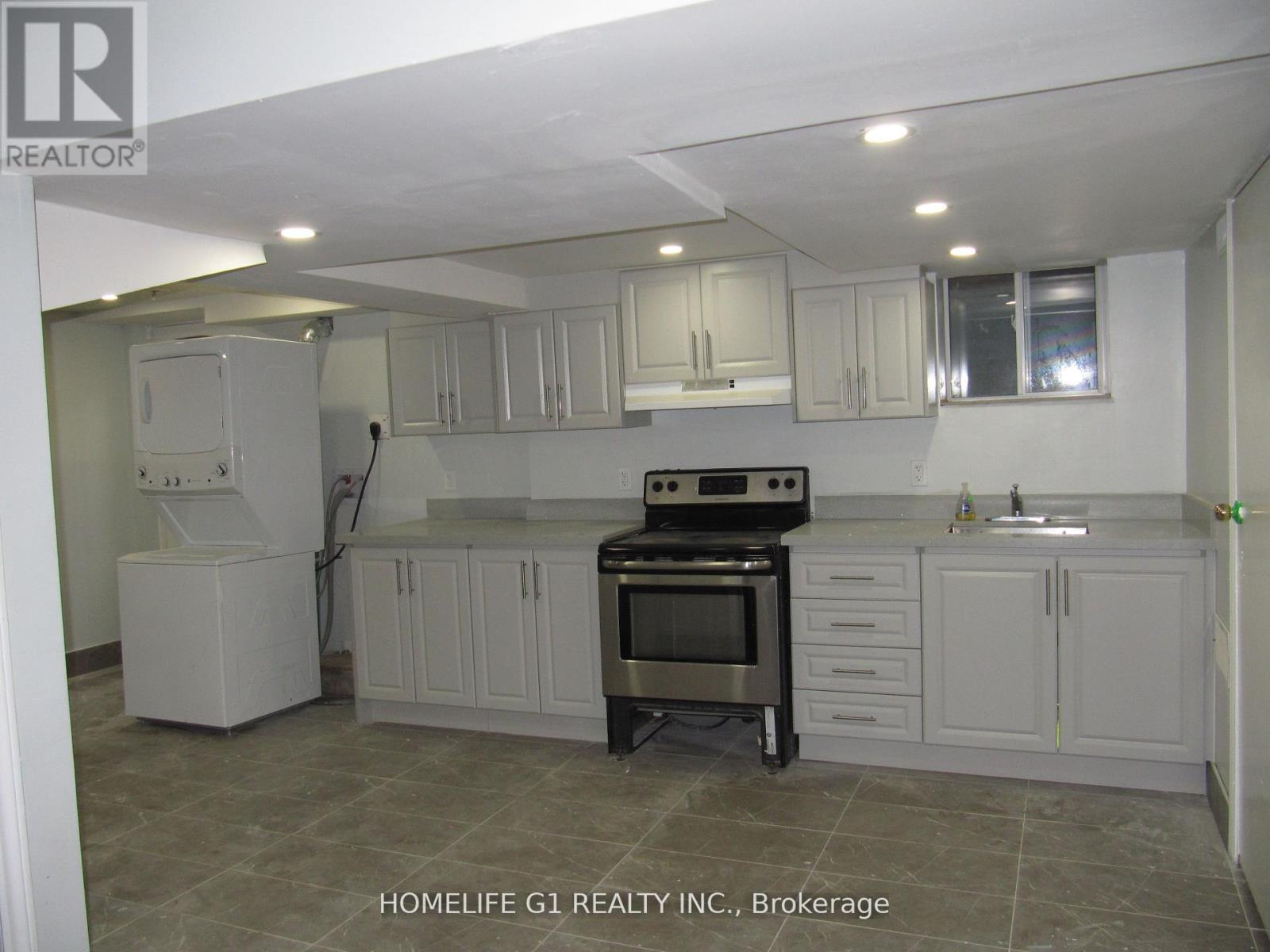 BASEMENT - 57 BROMLEY CRESCENT, Brampton, Ontario