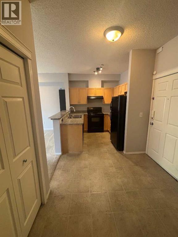 8312, 70 Panamount Drive Nw, Calgary, Alberta  T3K 6G7 - Photo 17 - A2257724