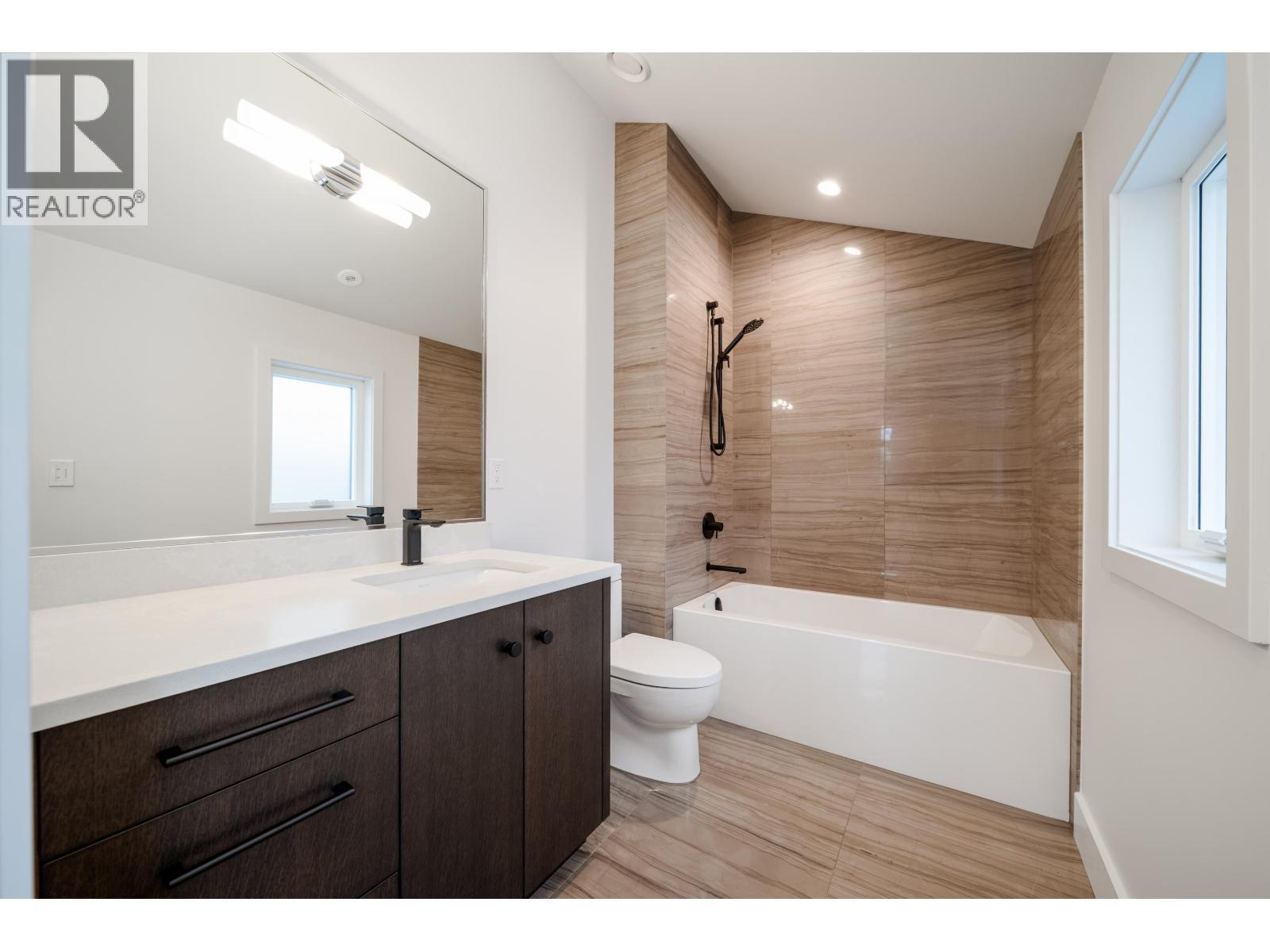 1138 E 26th Avenue, Vancouver, British Columbia  V5V 2J7 - Photo 26 - R3048827