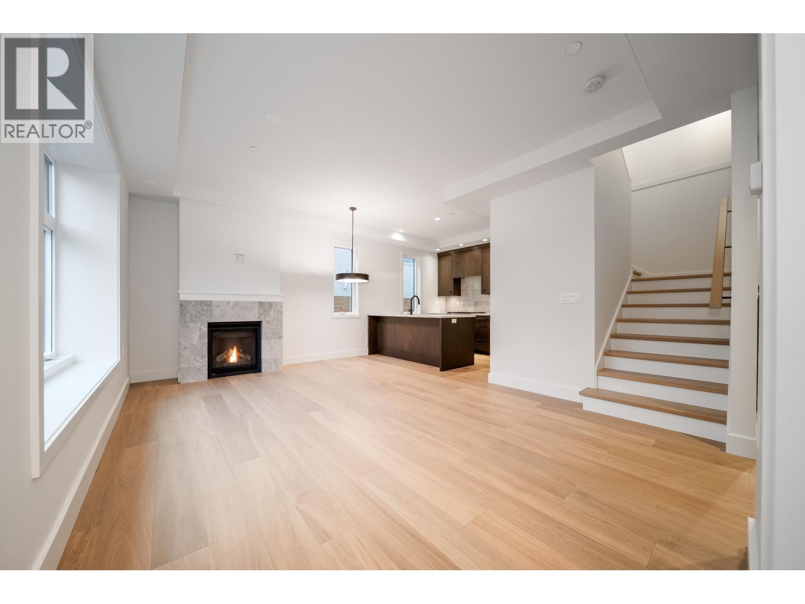 1138 E 26th Avenue, Vancouver, British Columbia  V5V 2J7 - Photo 8 - R3048827