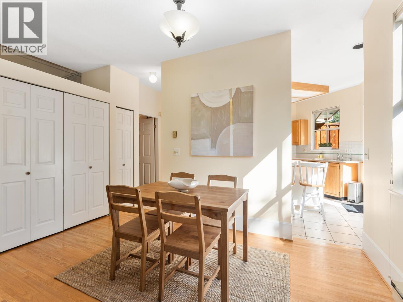 11 5400 Patterson Avenue, Burnaby, British Columbia  V5H 2M5 - Photo 3 - R3048835