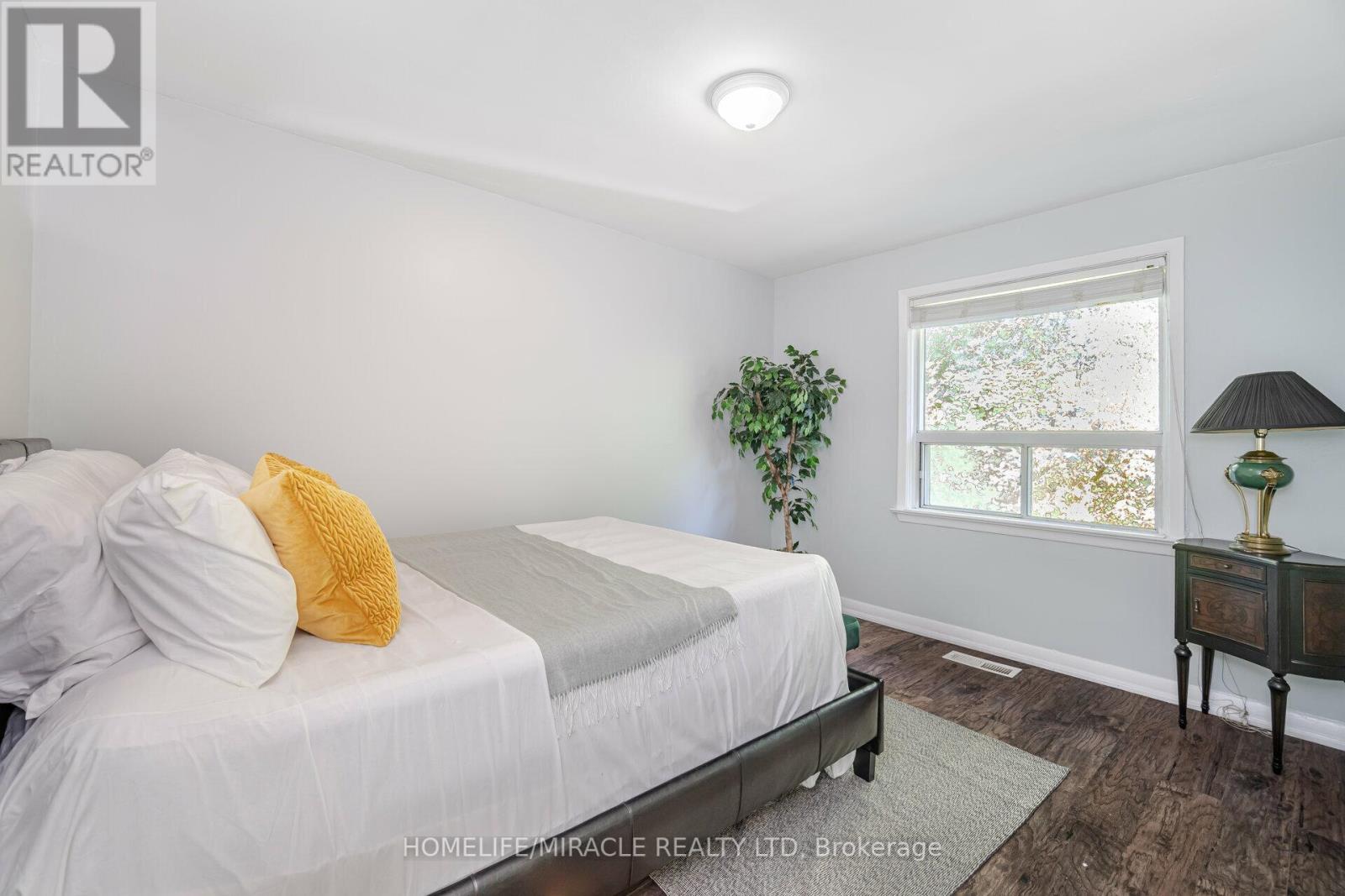 98 Nelson Street, Toronto (Woburn), Ontario  M1J 2V5 - Photo 16 - E12408050