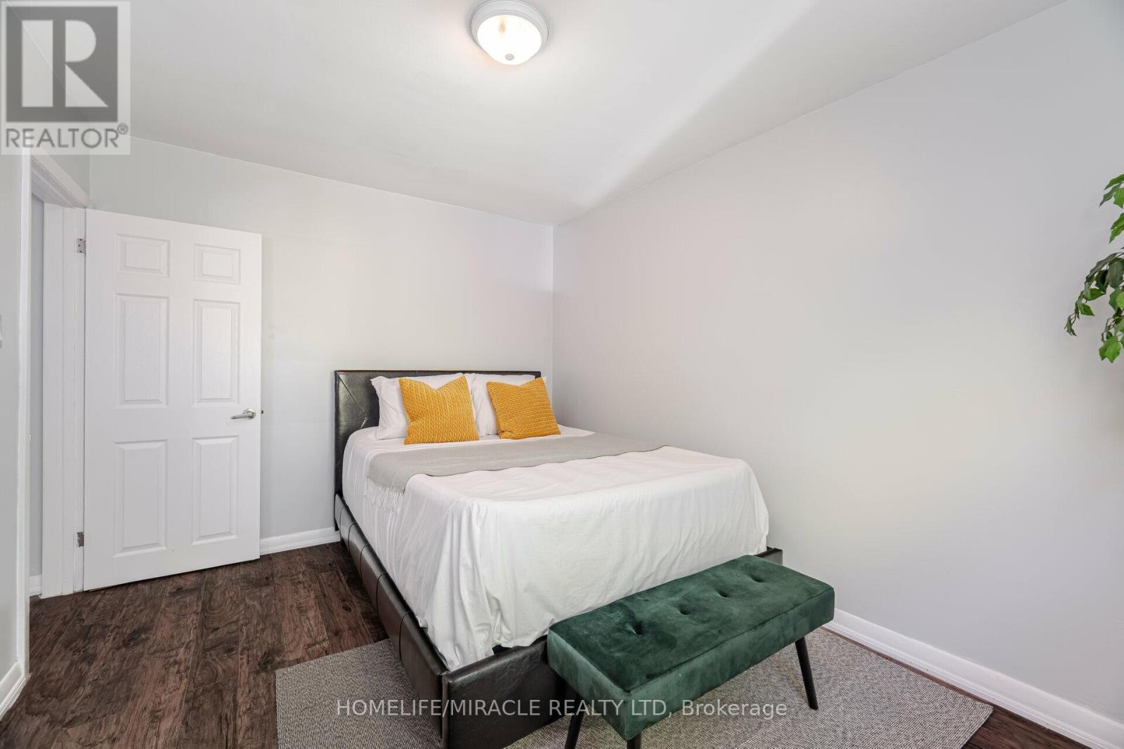 98 Nelson Street, Toronto (Woburn), Ontario  M1J 2V5 - Photo 17 - E12408050