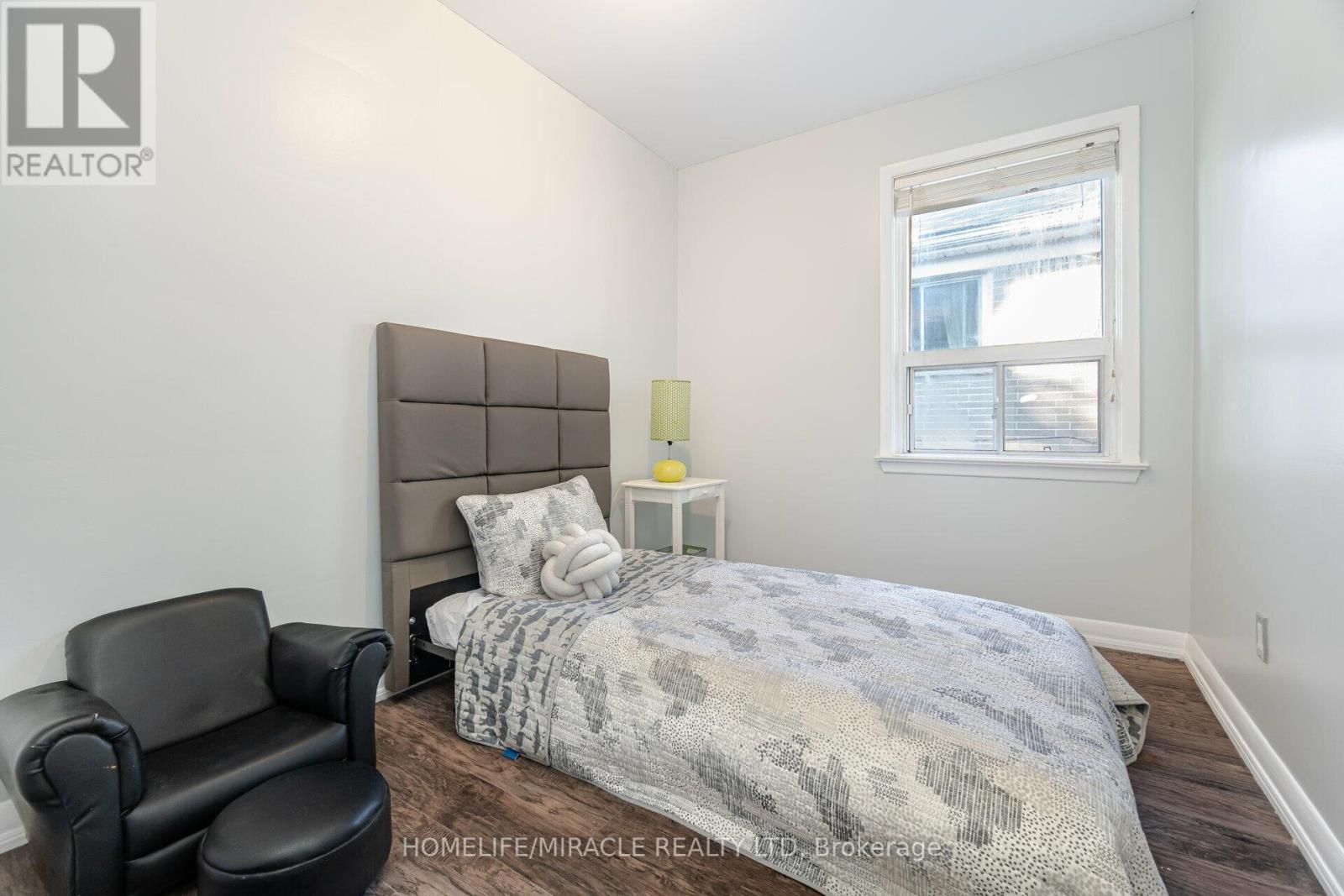 98 Nelson Street, Toronto (Woburn), Ontario  M1J 2V5 - Photo 21 - E12408050