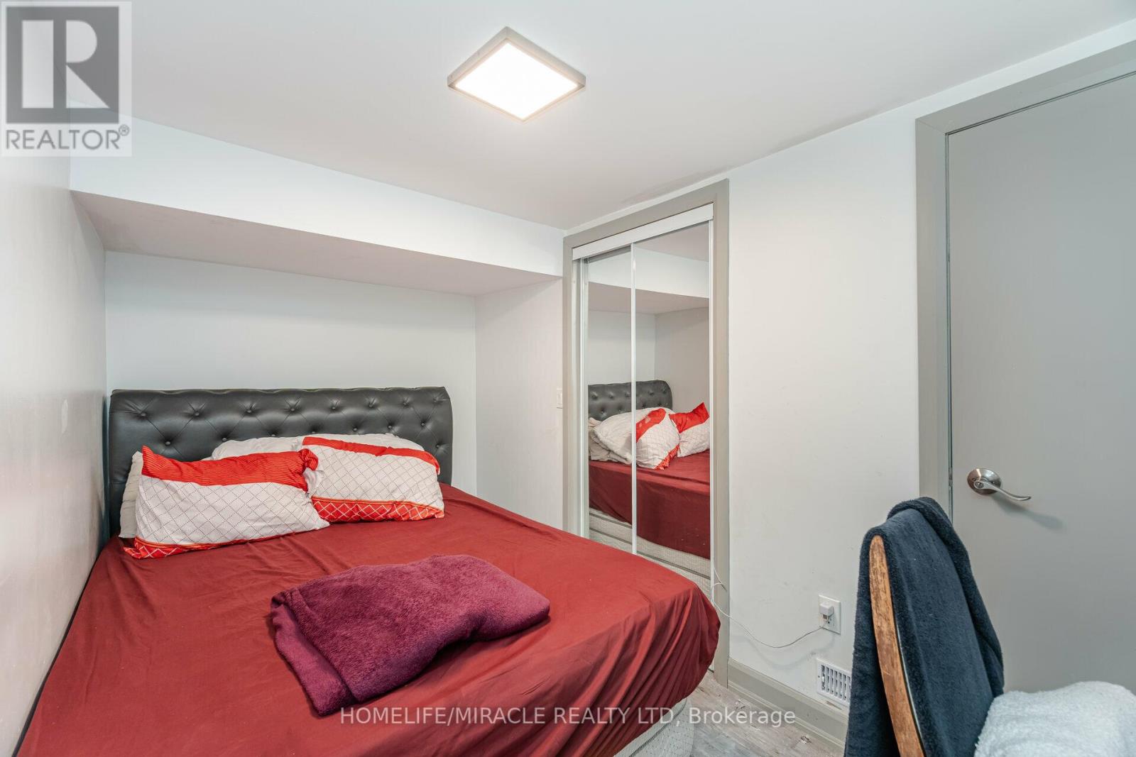 98 Nelson Street, Toronto (Woburn), Ontario  M1J 2V5 - Photo 37 - E12408050