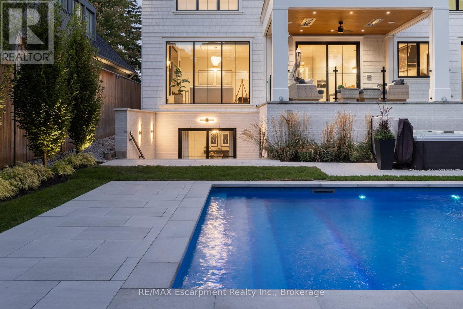 46 Second Street, Oakville, Ontario  L6J 3T2 - Photo 45 - W12405463