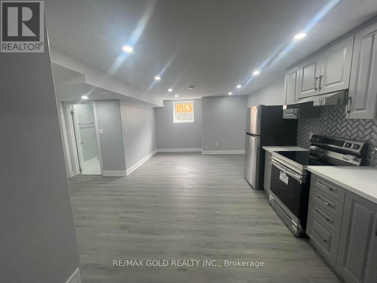 Basement - 15 Eastman Road, Brampton, Ontario  L6X 5N1 - Photo 2 - W12407589