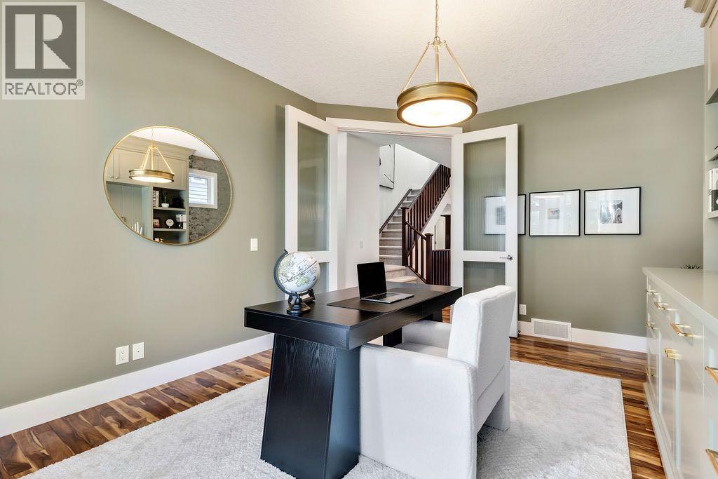 3015 26 Street Sw, Calgary, Alberta  T3E 2B3 - Photo 7 - A2256656
