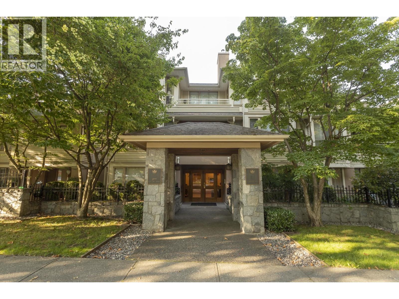 405 3777 W 8TH AVENUE, vancouver, British Columbia