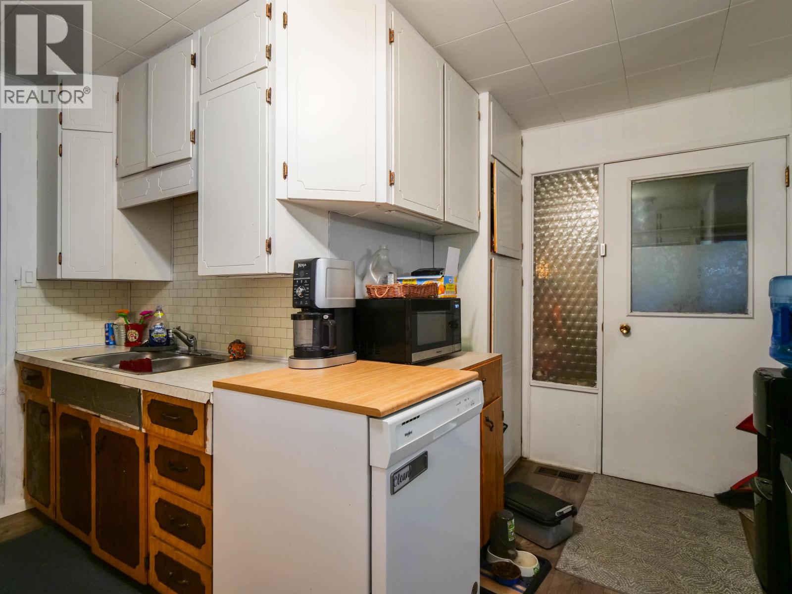 2988 Nazko Road, Quesnel, British Columbia  V2J 7E9 - Photo 9 - R3048894