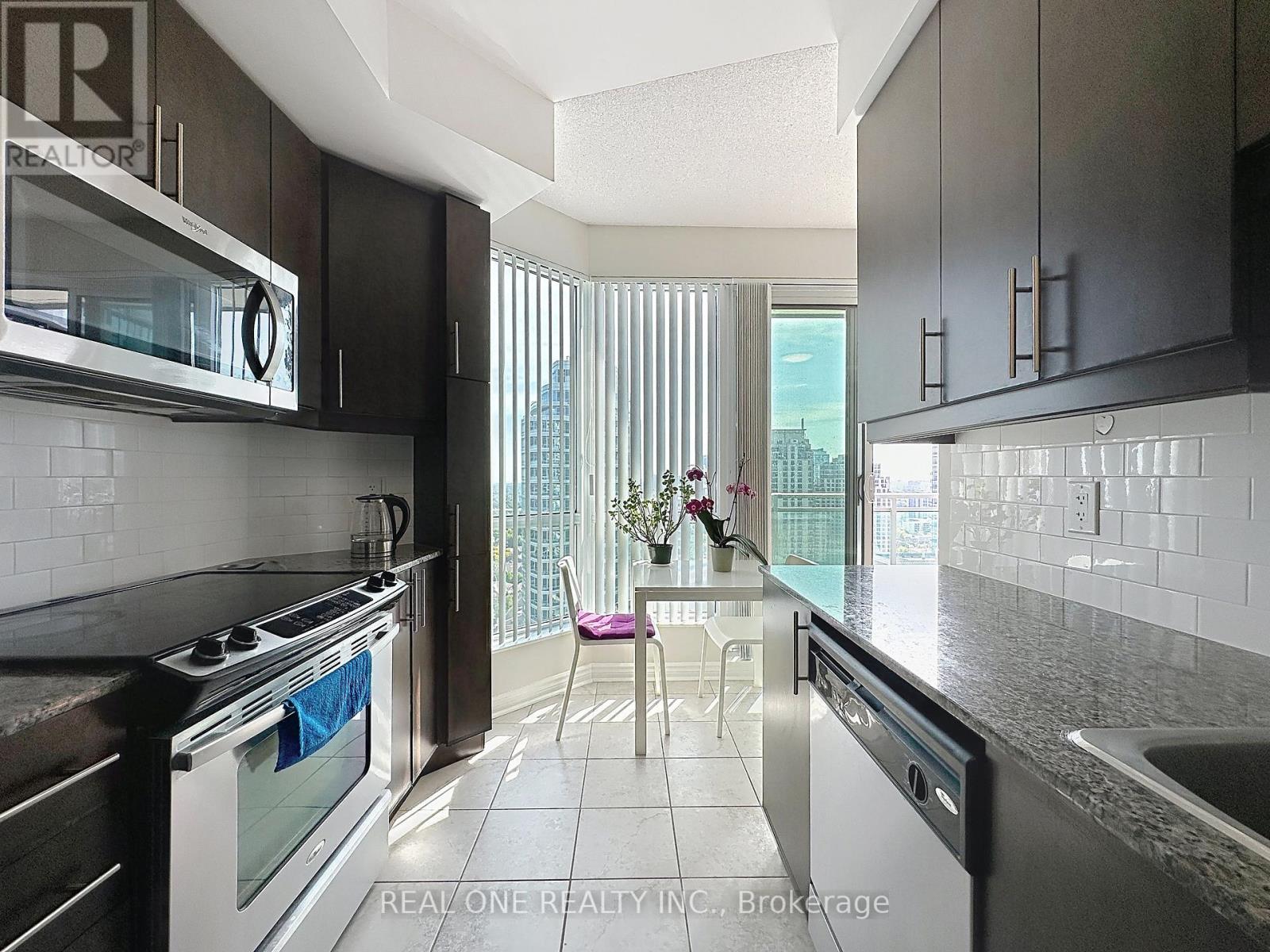 2205 - 18 Holmes Avenue, Toronto, Ontario  M2N 0E1 - Photo 14 - C12407361