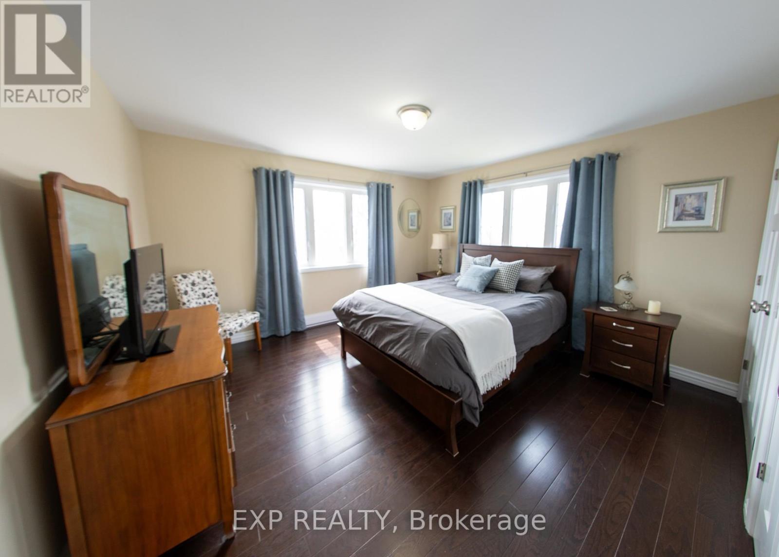 2754 Eagleson Road, Ottawa, Ontario  K2S 1B8 - Photo 31 - X12408005