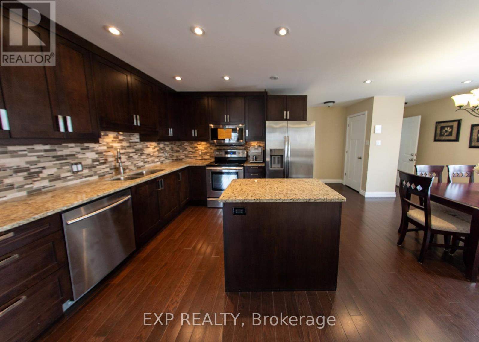 2754 Eagleson Road, Ottawa, Ontario  K2S 1B8 - Photo 29 - X12408005
