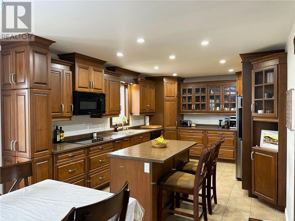 746 Hwy 64, Alban, Ontario  P0M 1A0 - Photo 4 - 2124748