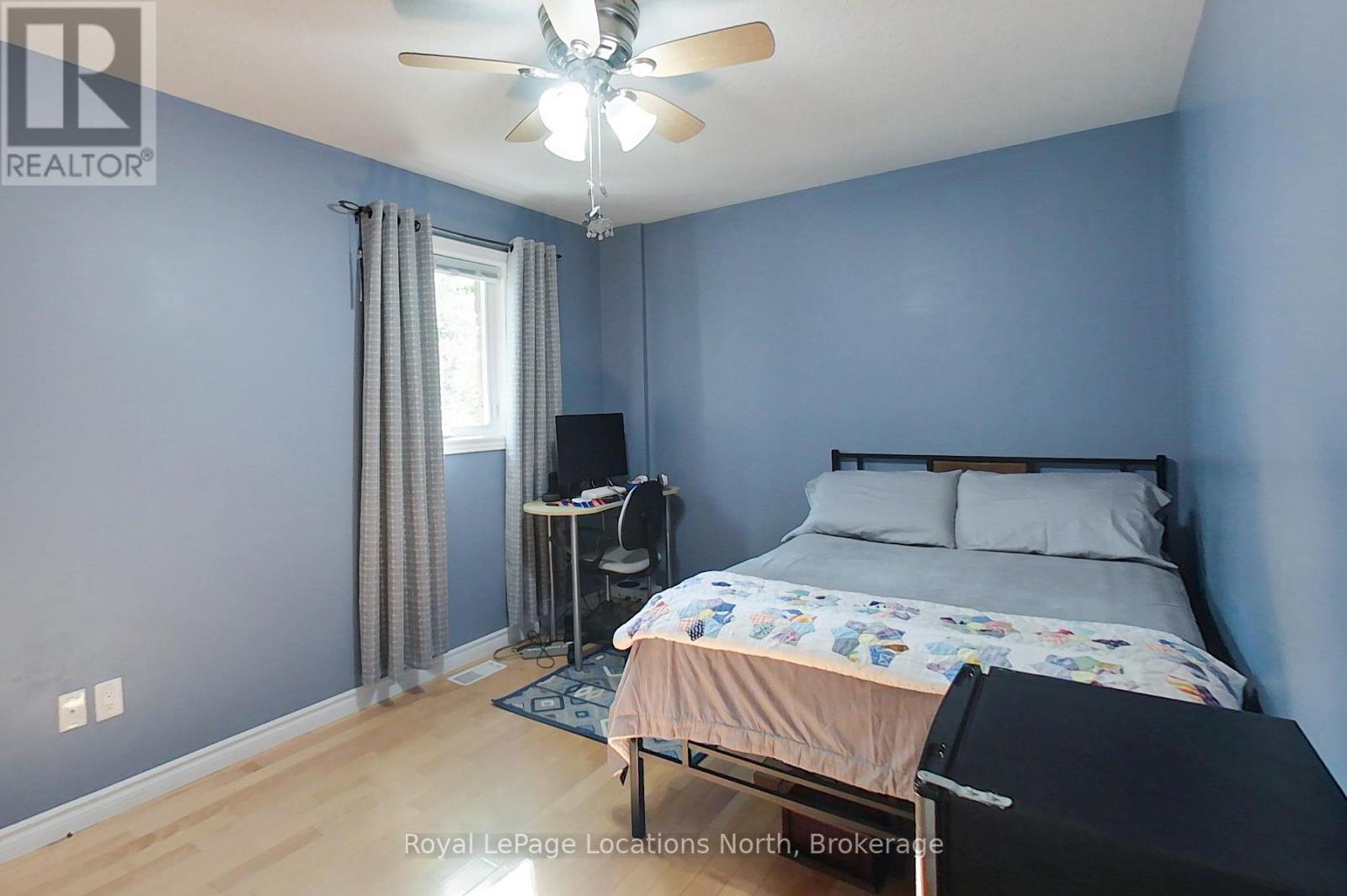 94 Oxbow Park Drive, Wasaga Beach, Ontario  L9Z 2V8 - Photo 22 - S12407691