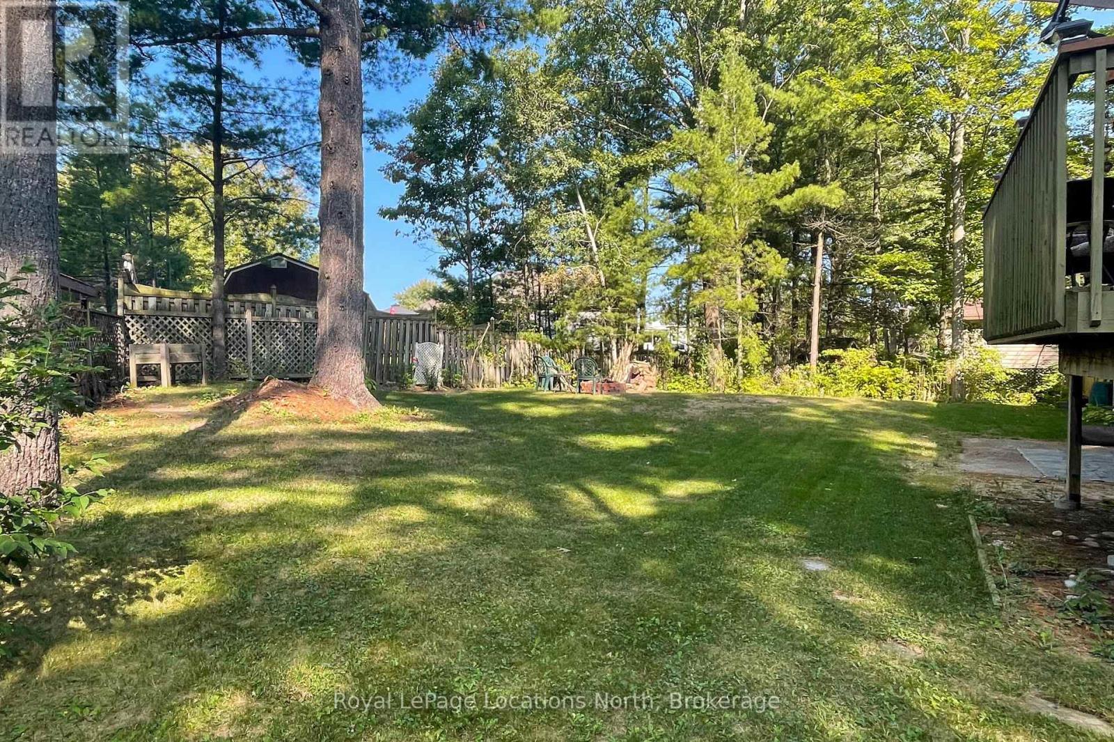 94 Oxbow Park Drive, Wasaga Beach, Ontario  L9Z 2V8 - Photo 10 - S12407691