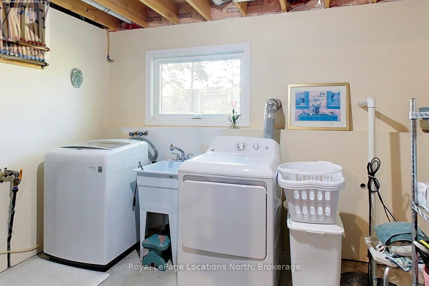 94 Oxbow Park Drive, Wasaga Beach, Ontario  L9Z 2V8 - Photo 37 - S12407691