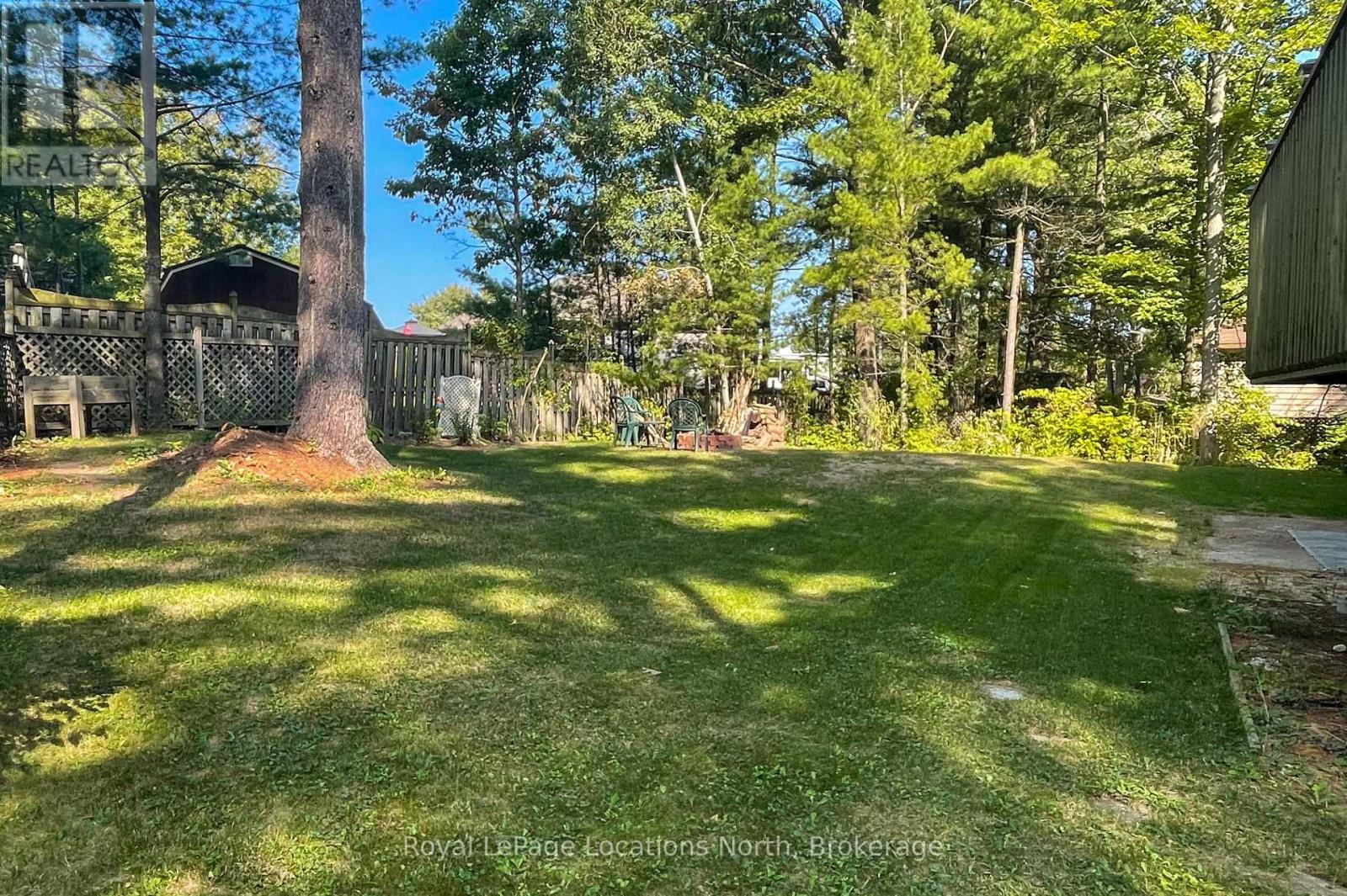 94 Oxbow Park Drive, Wasaga Beach, Ontario  L9Z 2V8 - Photo 9 - S12407691