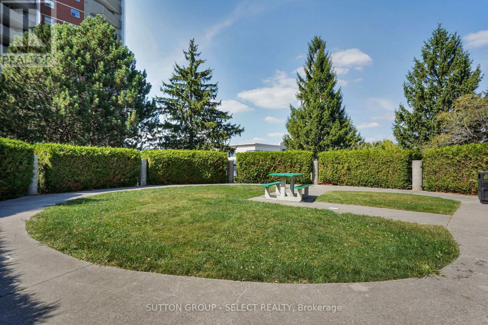 1204 - 1105 Jalna Boulevard, London South, Ontario  N6E 2S9 - Photo 39 - X12408084