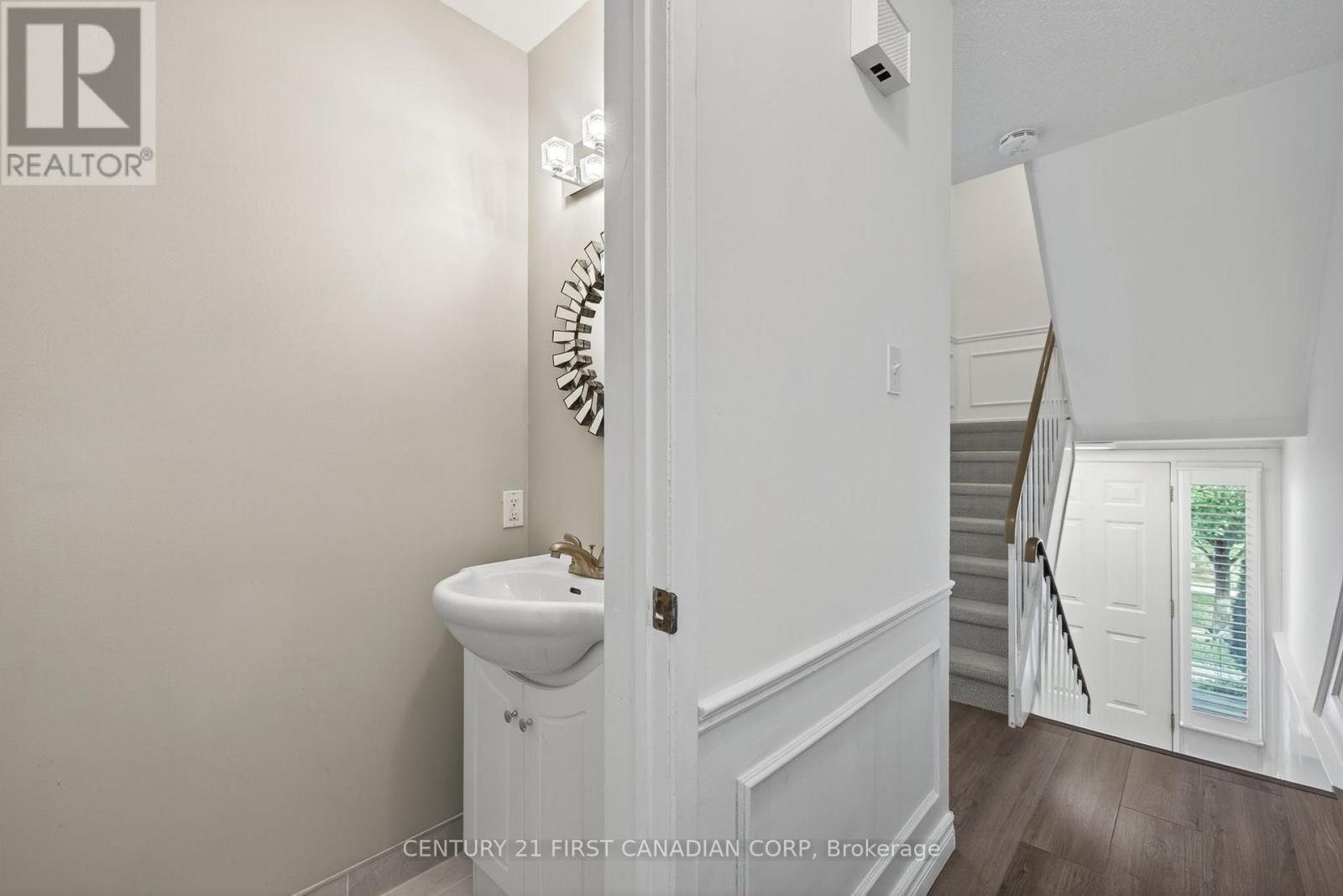 176 Gardenwood Drive, London South, Ontario  N6J 3Z9 - Photo 22 - X12408090